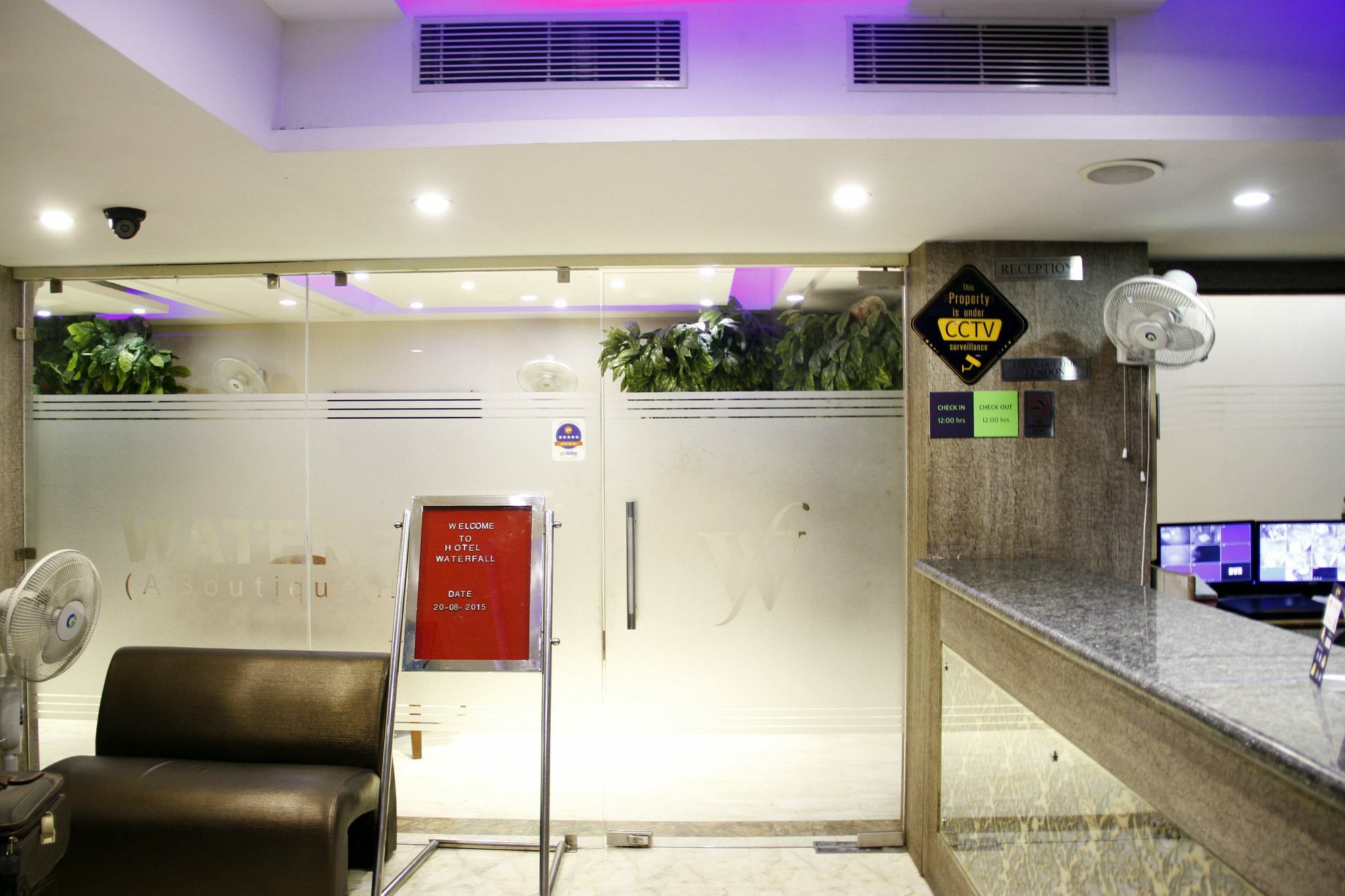 Hotel Waterfall Delhi  Exterior foto